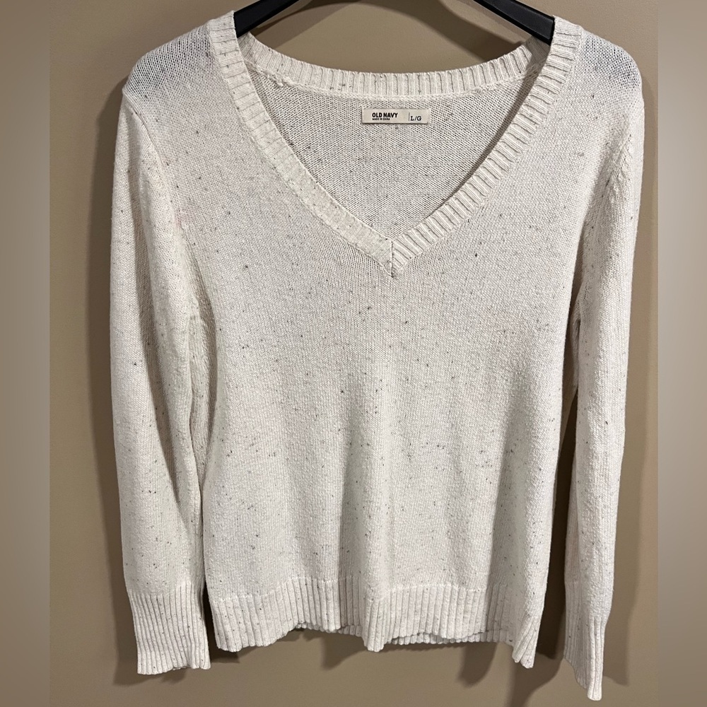 Old Navy Vintage V Neck Basic Pullover Cream Swea… - image 2